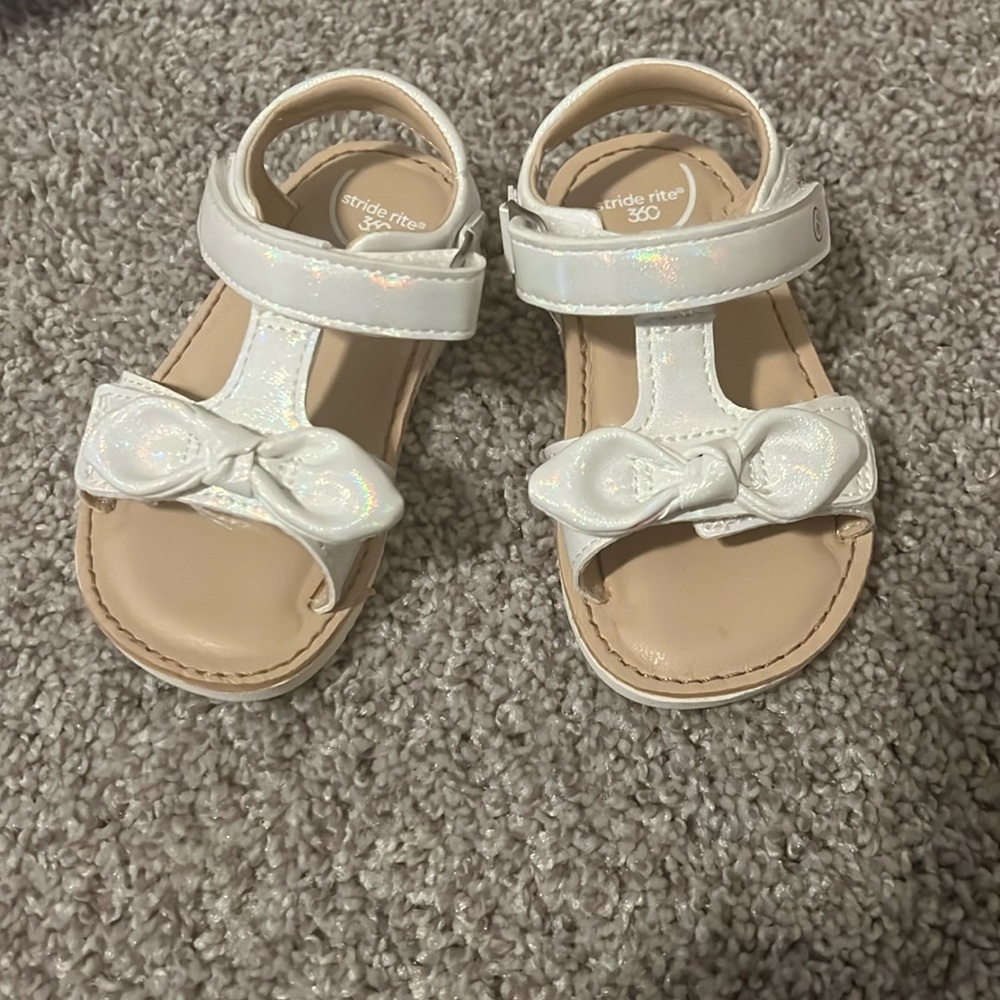 Brand new Stride Rite Frida Sandal - size6